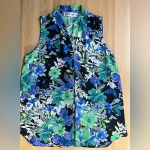 JONES STUDIO- Women’s Blouse/ Floral / Size M Petite
